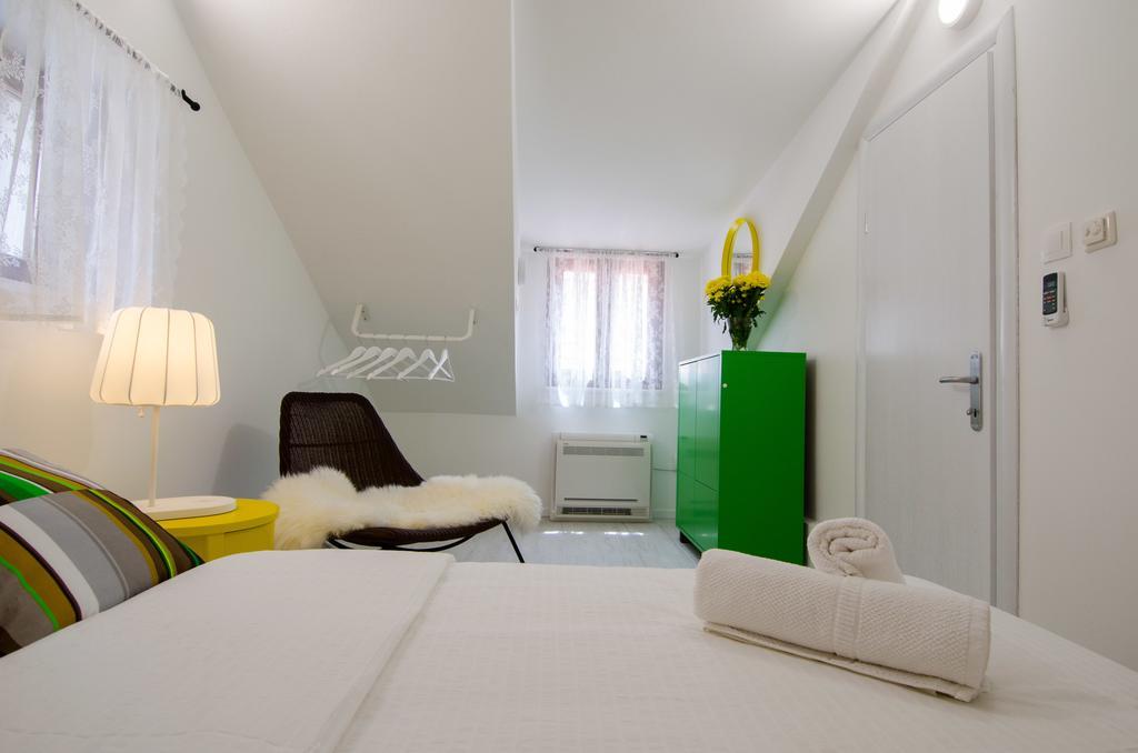 Apartments & Rooms Tiramola - Old Town تروغير الغرفة الصورة