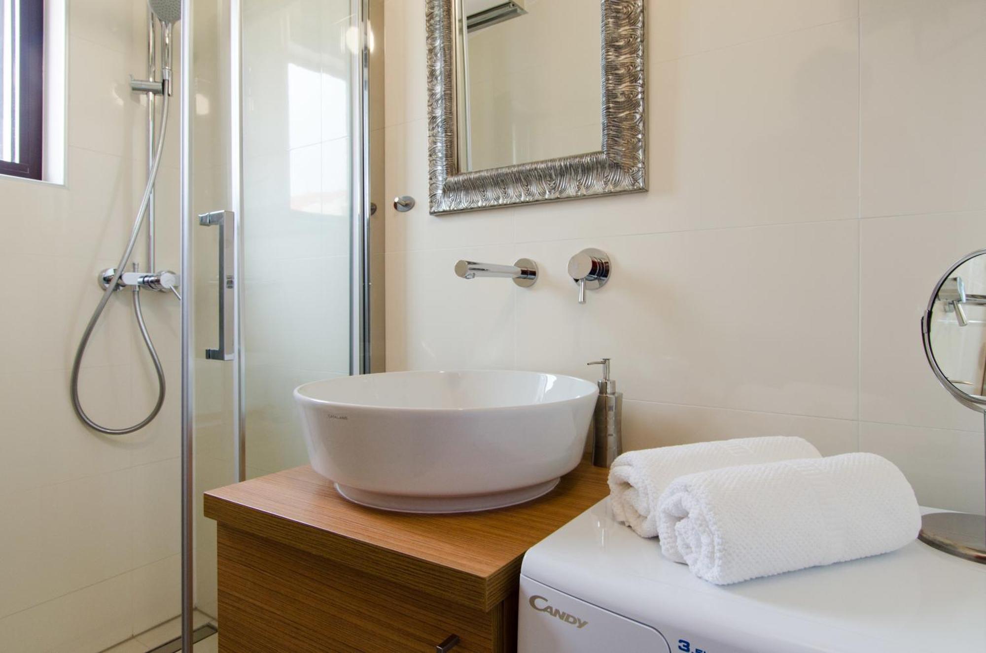 Apartments & Rooms Tiramola - Old Town تروغير الغرفة الصورة