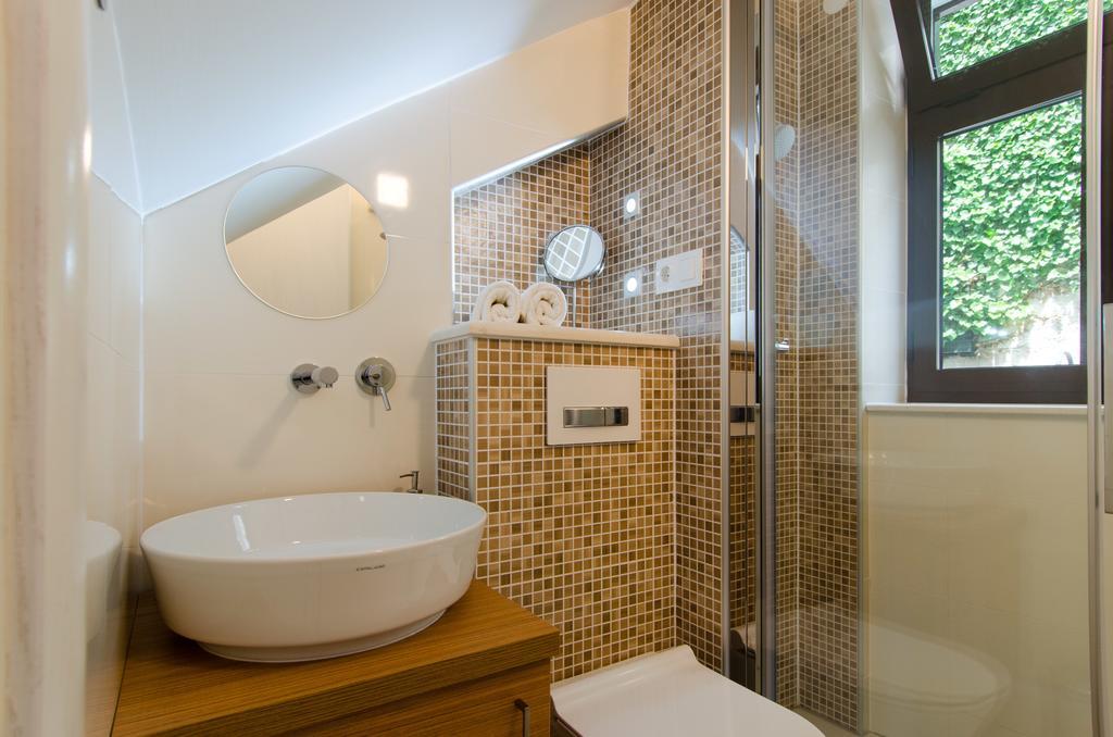 Apartments & Rooms Tiramola - Old Town تروغير الغرفة الصورة
