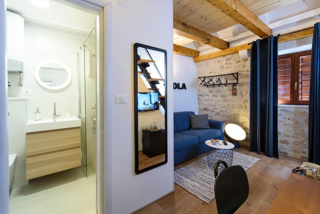 Apartments & Rooms Tiramola - Old Town تروغير المظهر الخارجي الصورة